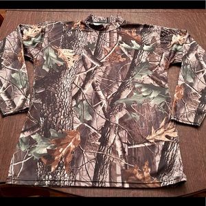 Realtree Hardwoods Mens XL camo all-season shirt
